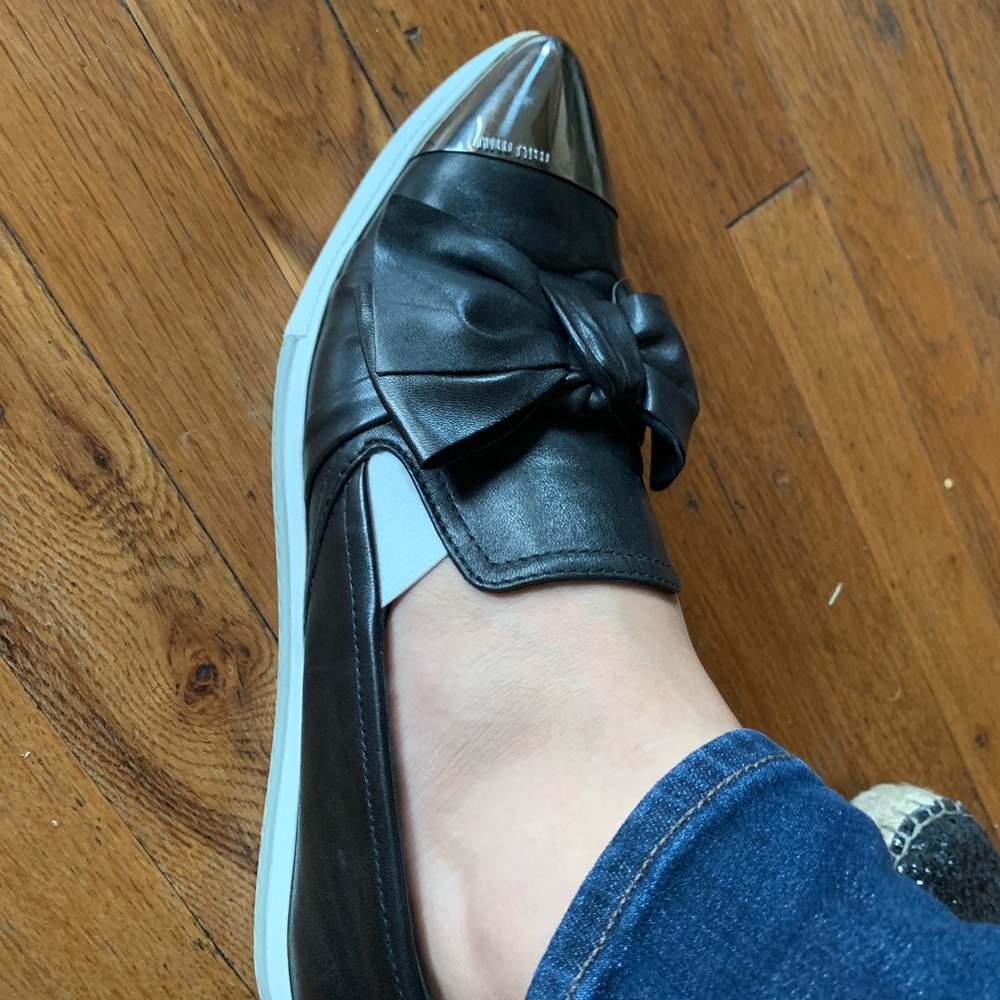 SOLD!! Miu Miu Napa Leather knot bow sneakers 9.5 - Picture 6 of 6